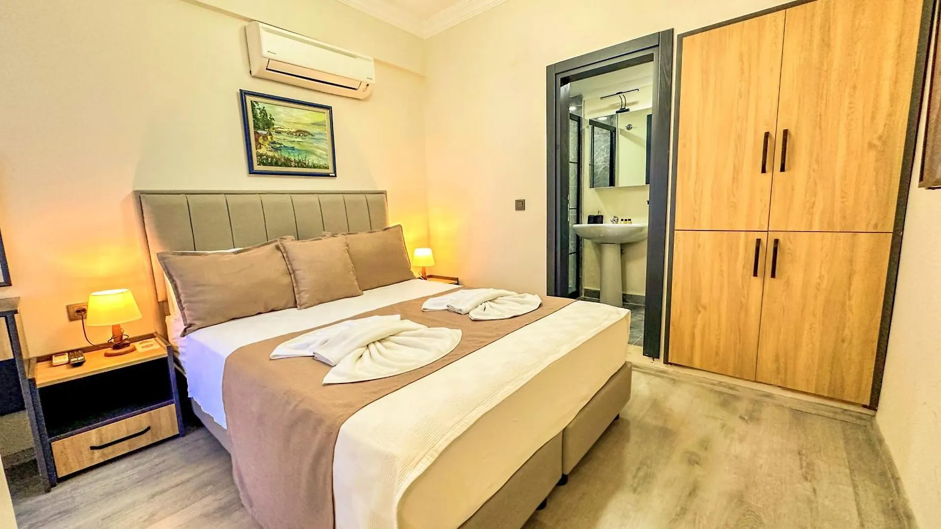 Hotel Royalis Boutique Suites By Mykonut Fethiye