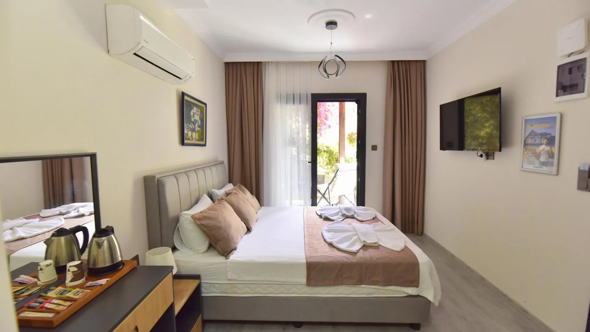 Hotel Royalis Boutique Suites By Mykonut Fethiye