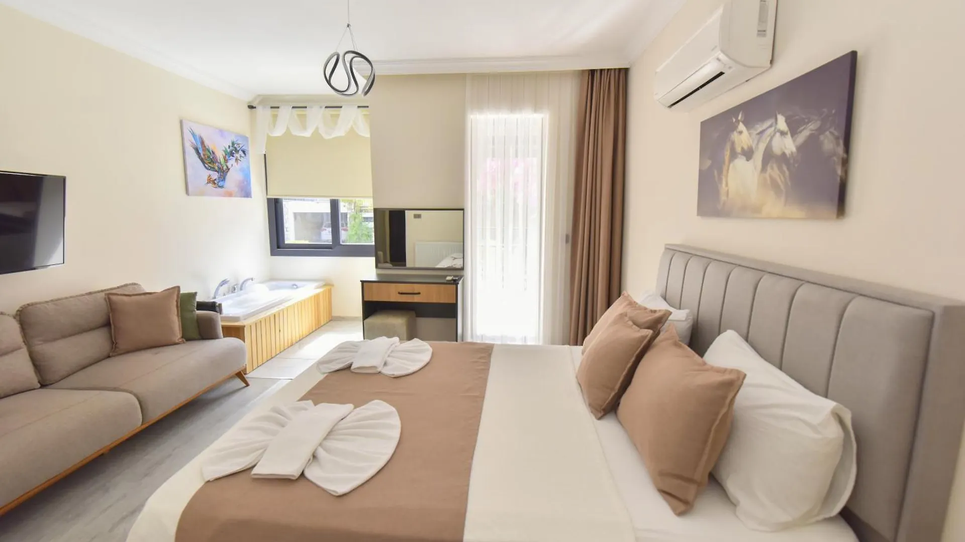 Hotel Royalis Boutique Suites By Mykonut Fethiye