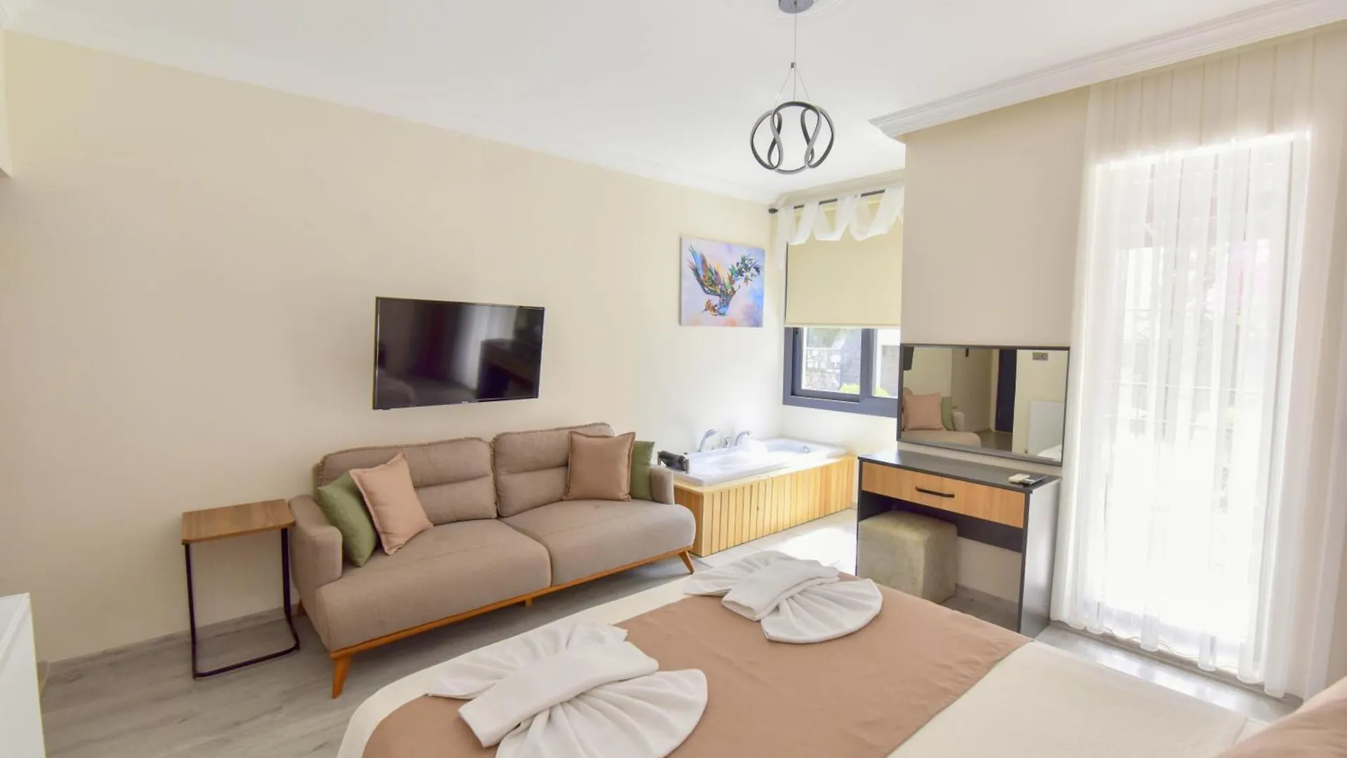 Royalis Boutique Suites By Mykonut Fethiye