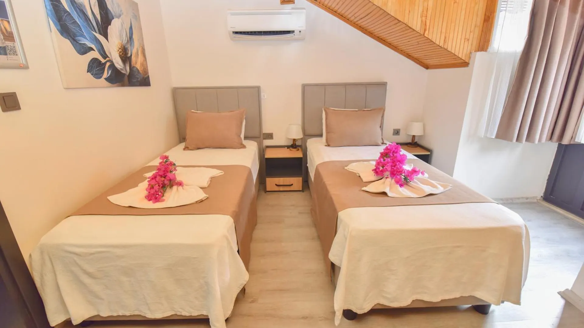 Hotel Royalis Boutique Suites By Mykonut Fethiye