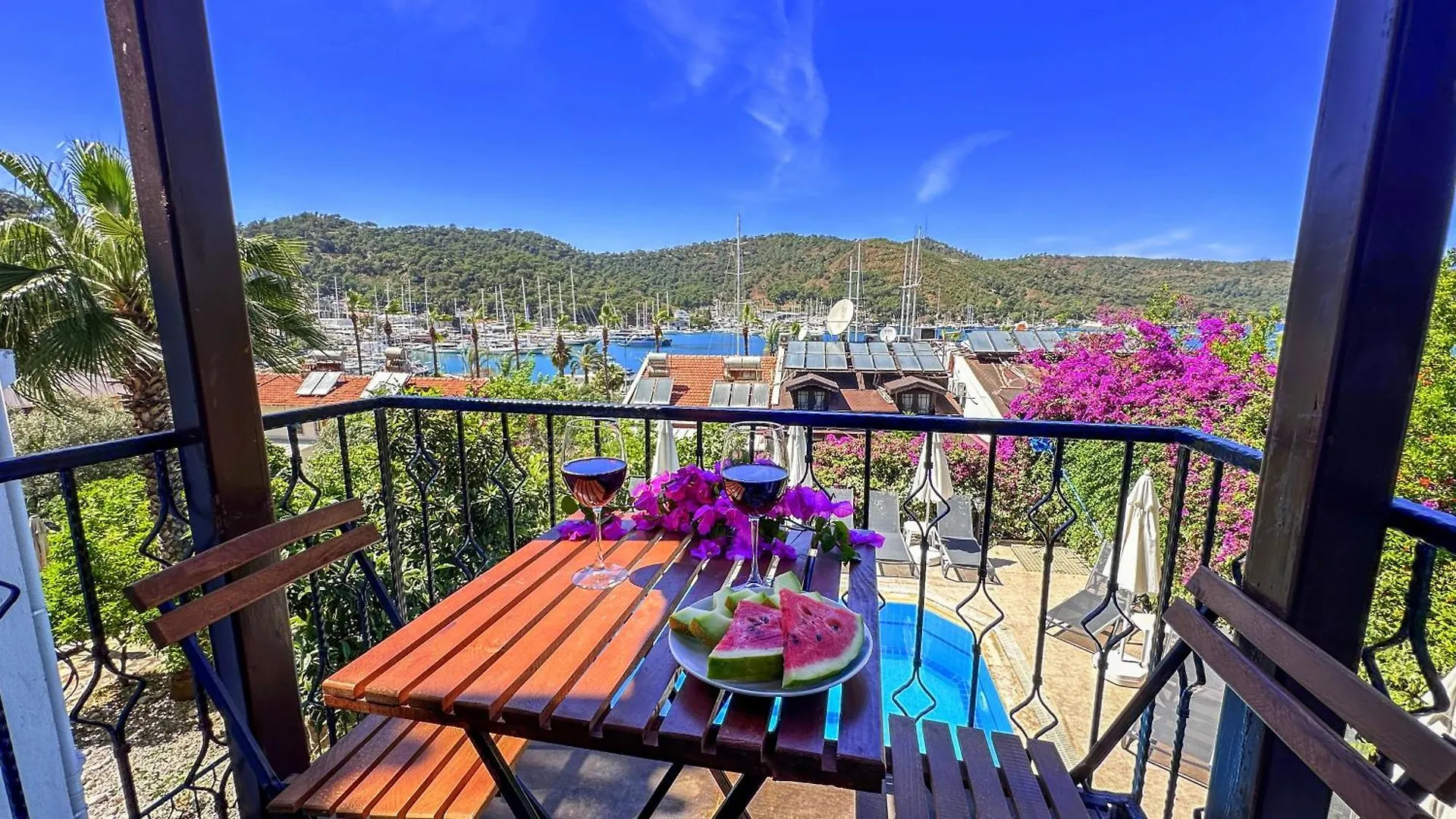 Royalis Boutique Suites By Mykonut Fethiye