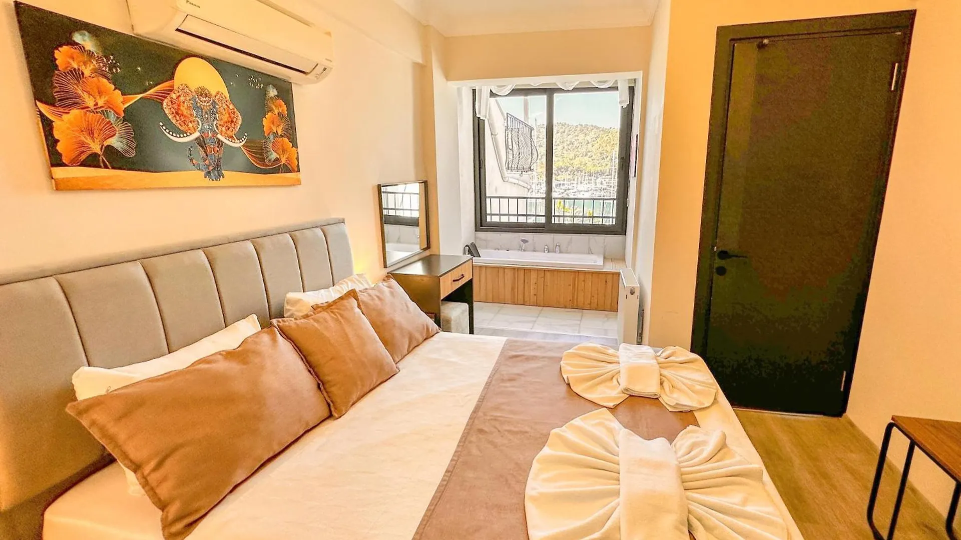Royalis Boutique Suites By Mykonut Fethiye 3*,  Turkey
