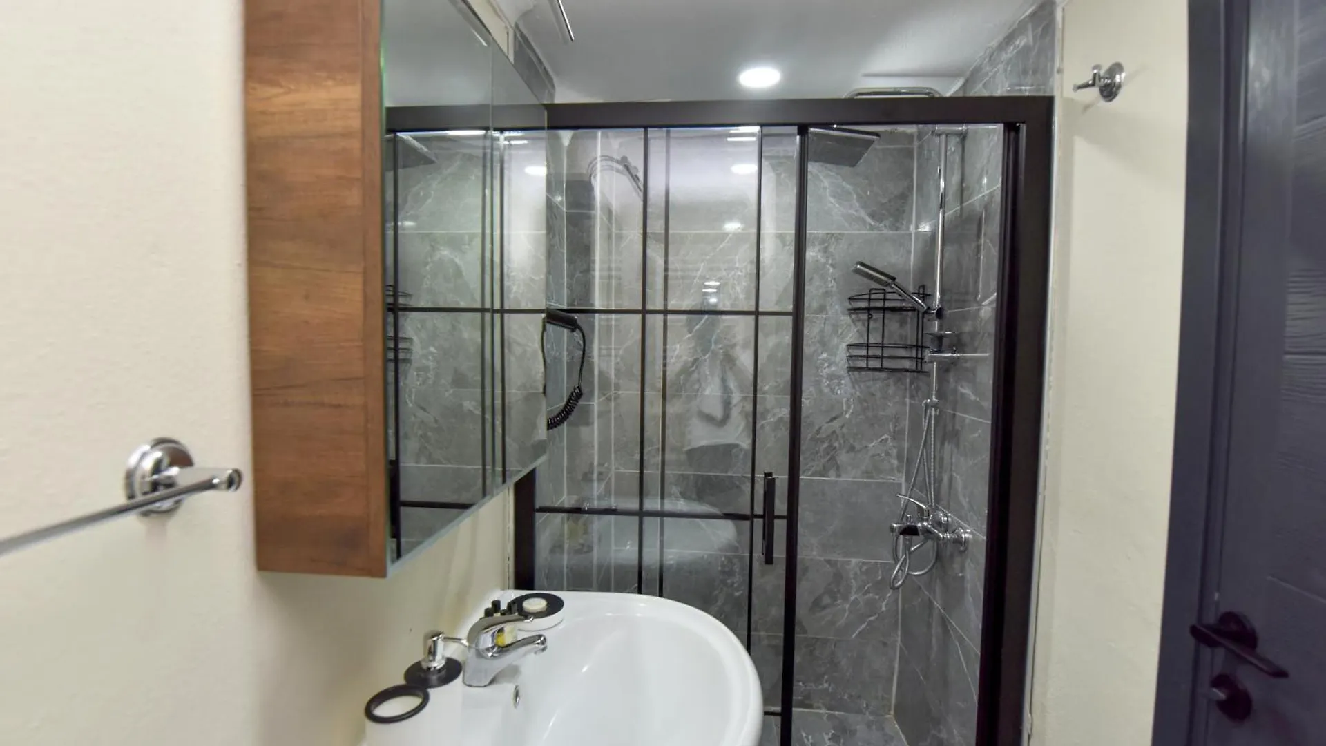 Royalis Boutique Suites By Mykonut Fethiye Hotel